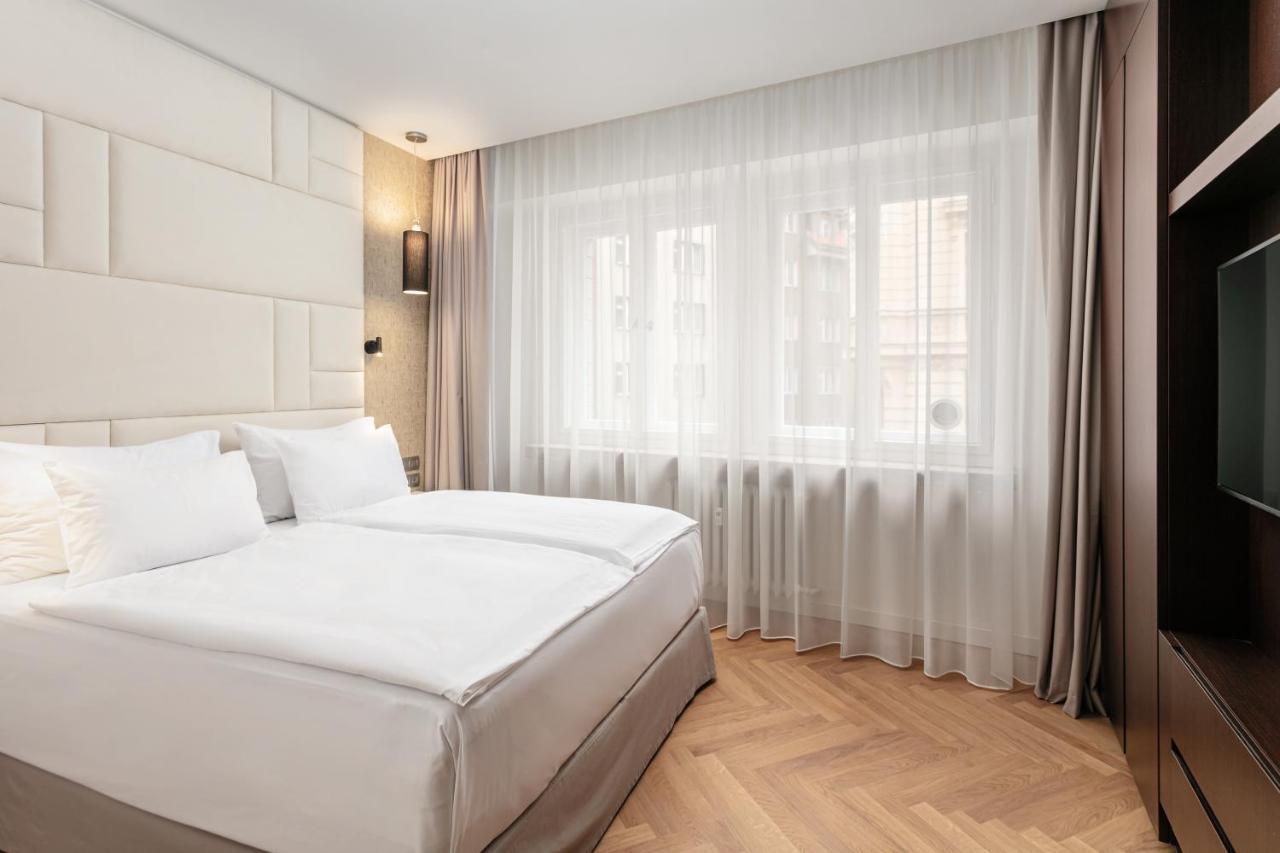 Rybna Apartments Old Town Прага Екстер'єр фото